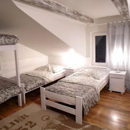 Owczarzowka * Sekowa