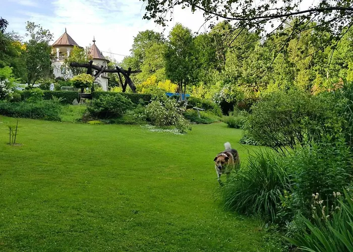 Lodge Owczarzówka *